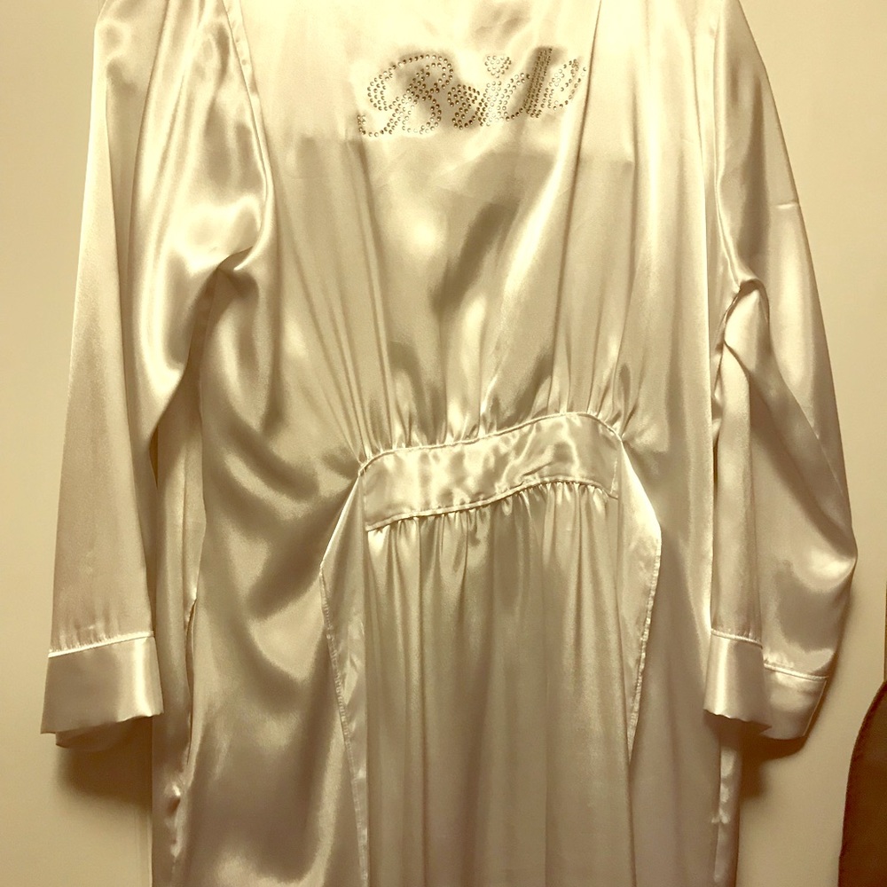 BRIDE robe